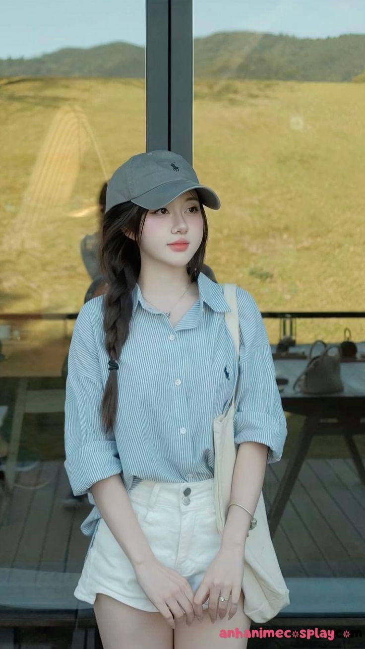 Gái xinh quần ngắn nổi bật