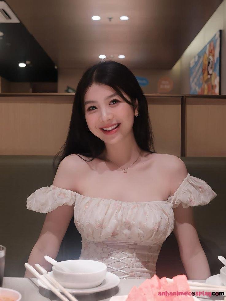 Gái xinh siêu V1 xịn