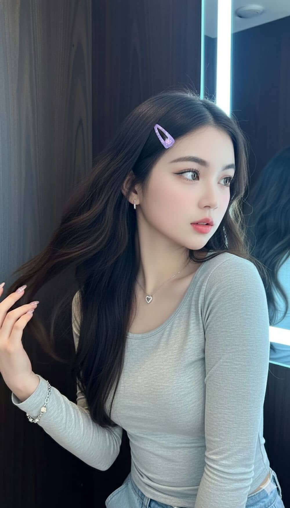 Gái xinh tóc dài dịu dàng