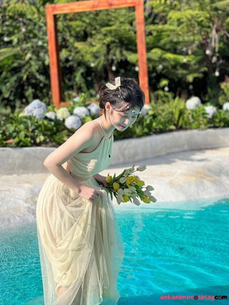 Gái xinh yêu áo yếm