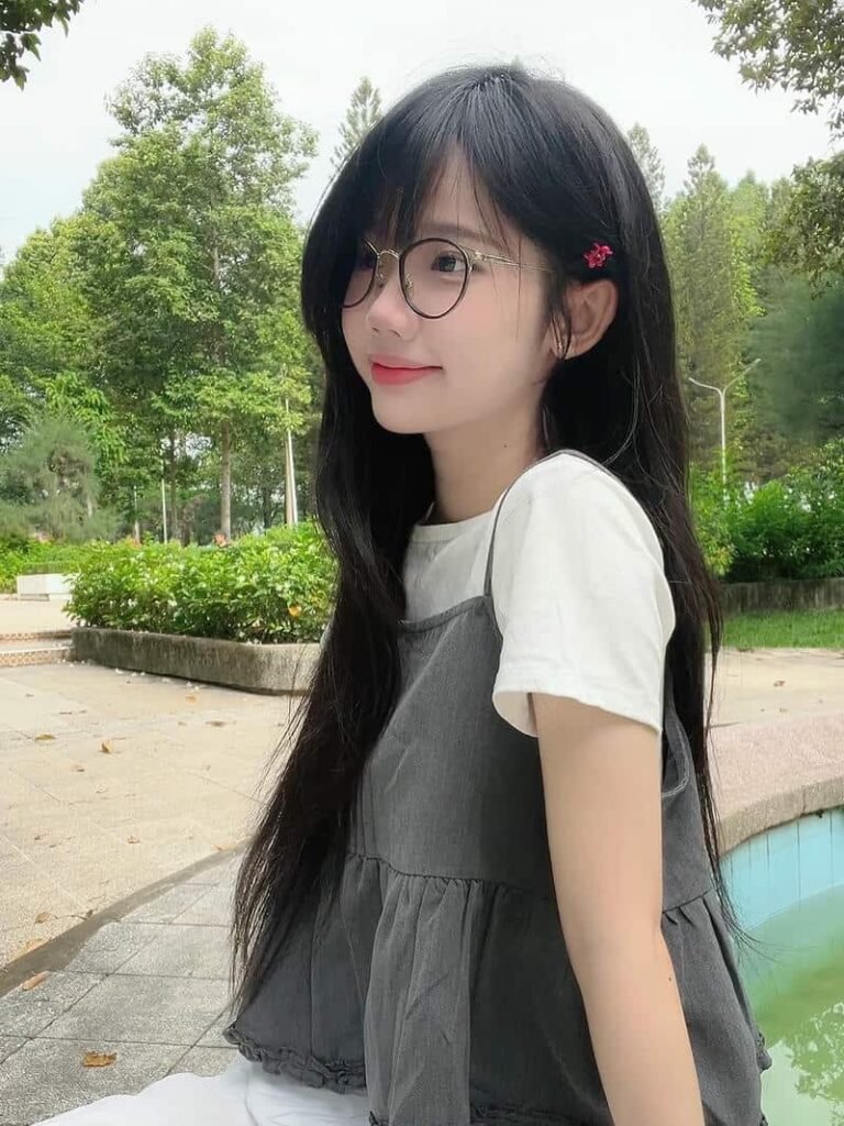 Hình gái xinh 2k9 trẻ đẹp