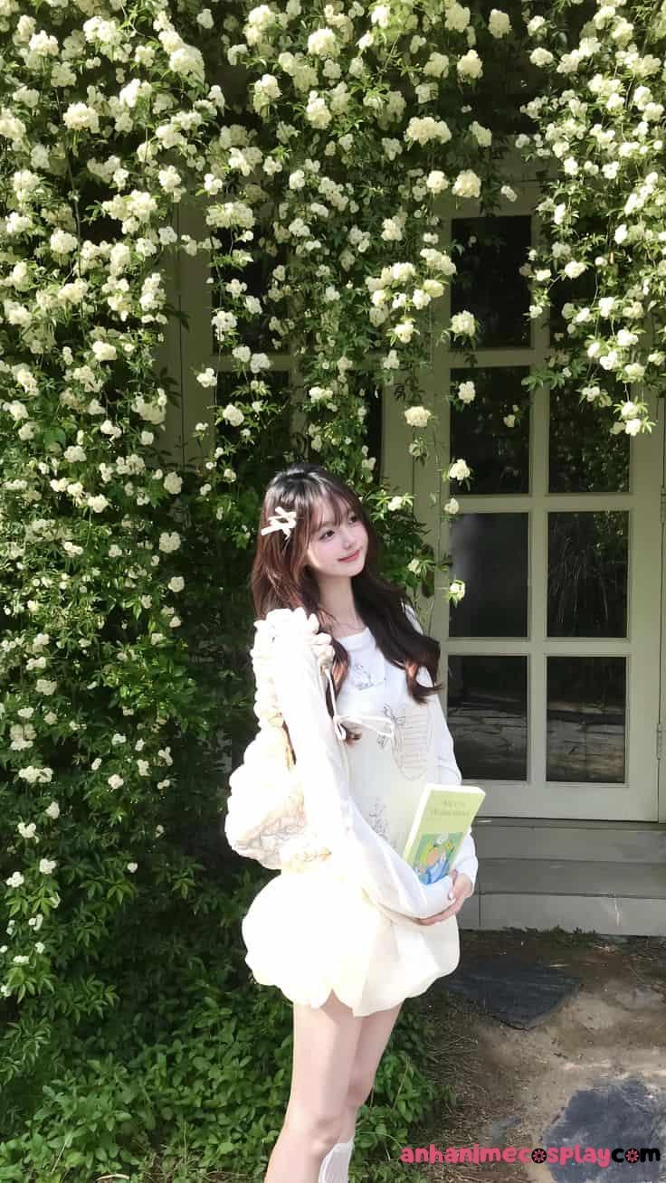 Hình gái xinh rạng rỡ