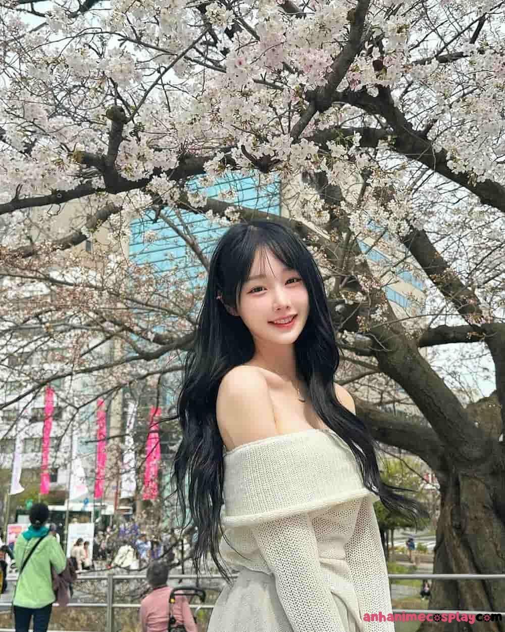 Hình gái xinh tóc dài