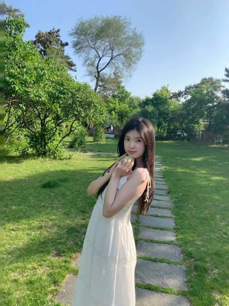 Ngắm ảnh gái xinh k12 duyên dáng