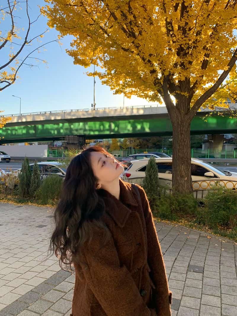 Ngắm ảnh gái xinh tóc dài tự nhiên