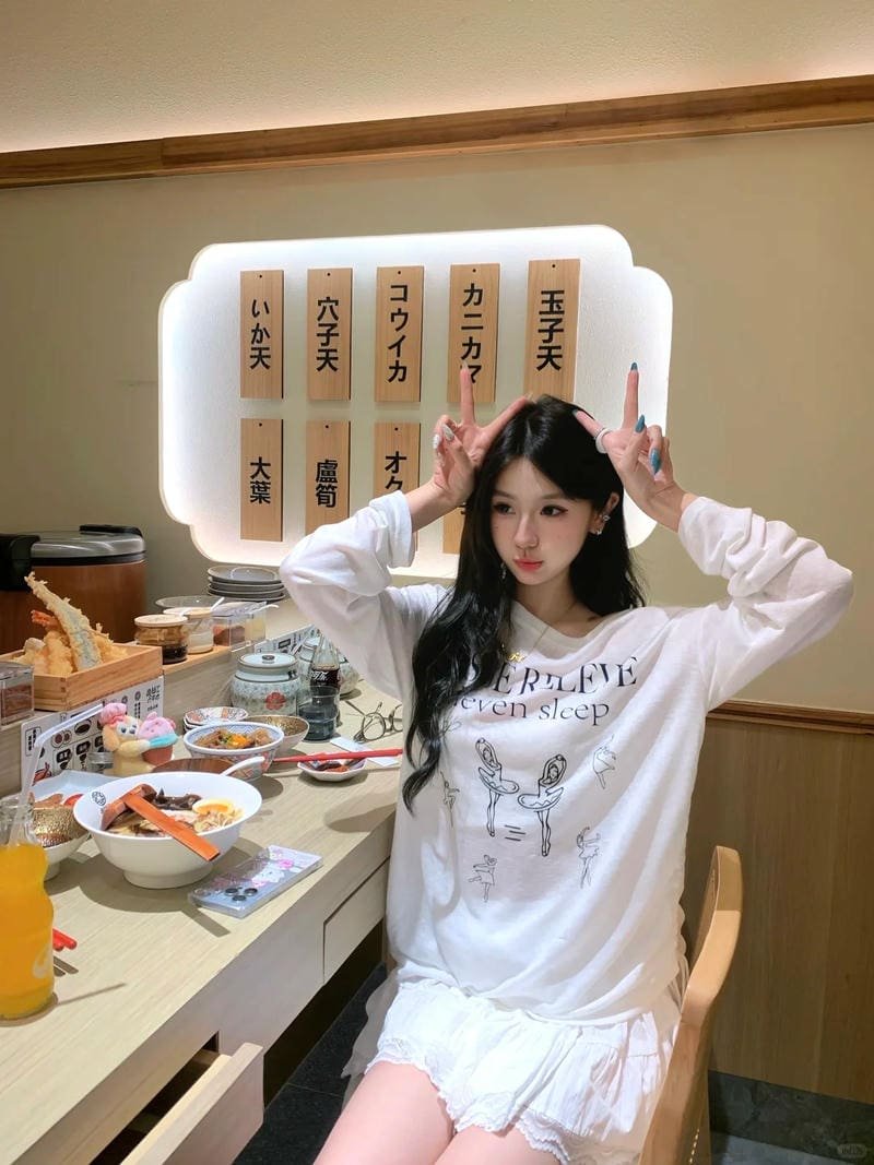 Ngắm hình gái cute thu hút