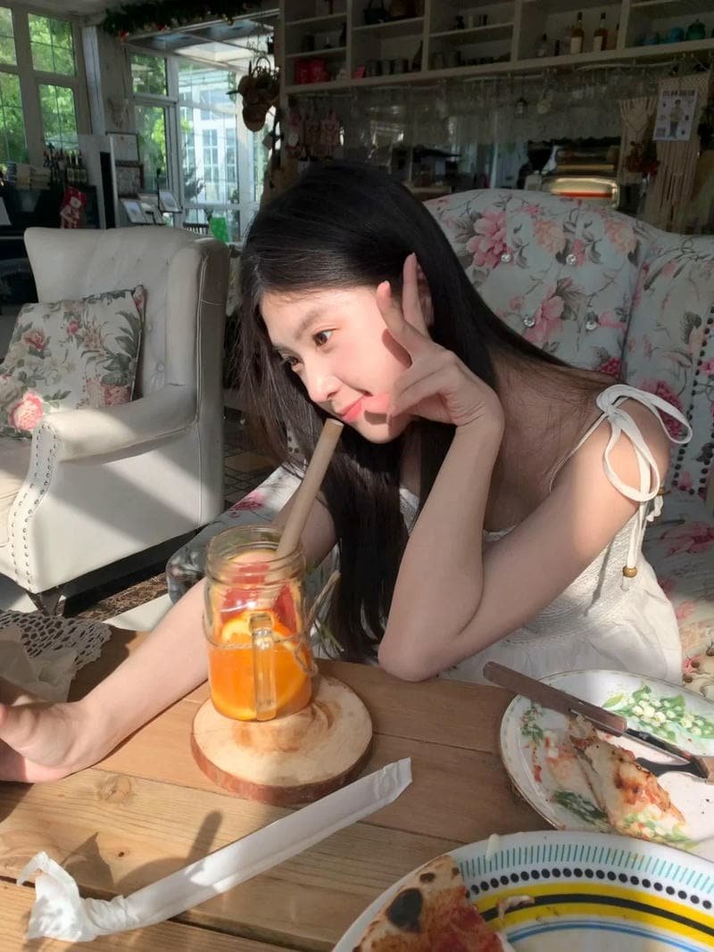 Tải hình ảnh gái xinh k12 duyên dáng