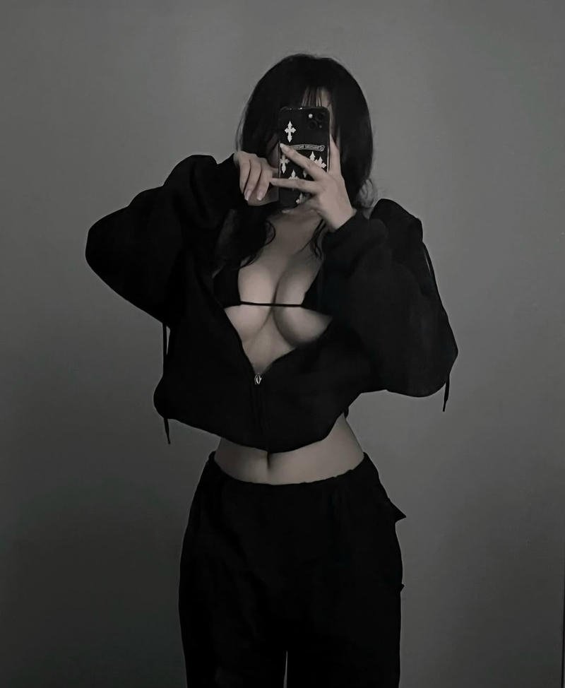 Tải hình ảnh gái xinh nóng bỏng hút hồn