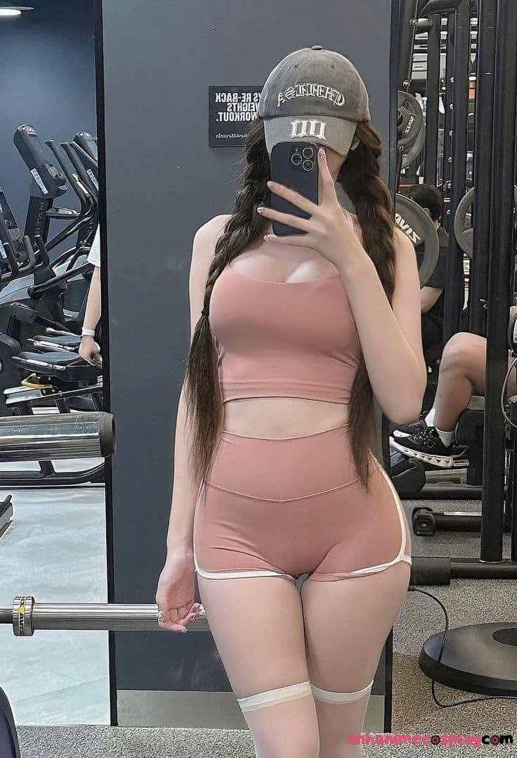 Tập gym mỗi ngày chăm