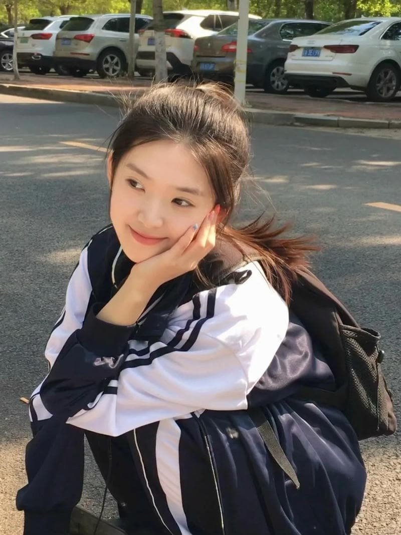 Xem ảnh gái xinh học sinh rạng rỡ