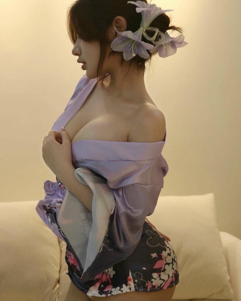 Xem ảnh gái xinh ngực khủng mới nhất