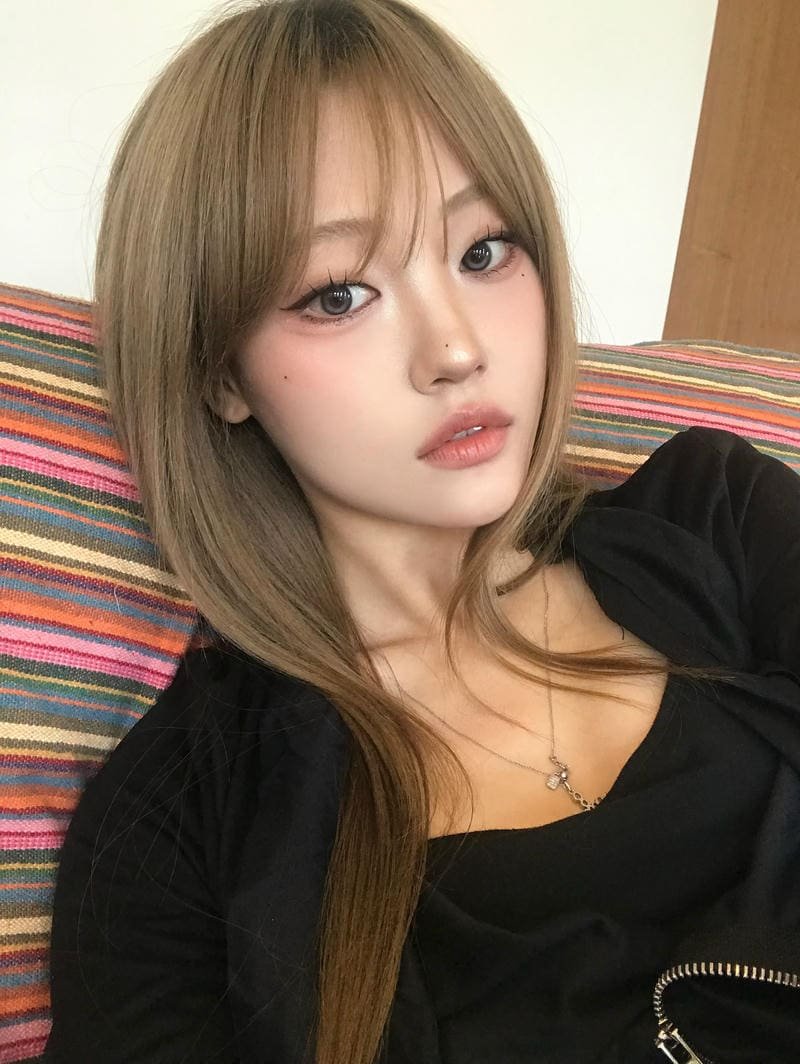 Xem ảnh gương mặt gái xinh Hàn Quốc