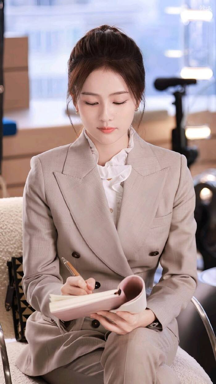 ảnh gái xinh công sở chất 3k