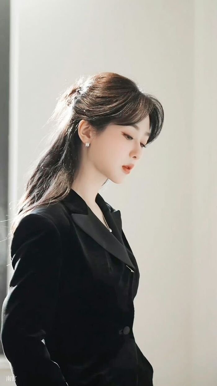 ảnh gái xinh công sở chất 5d