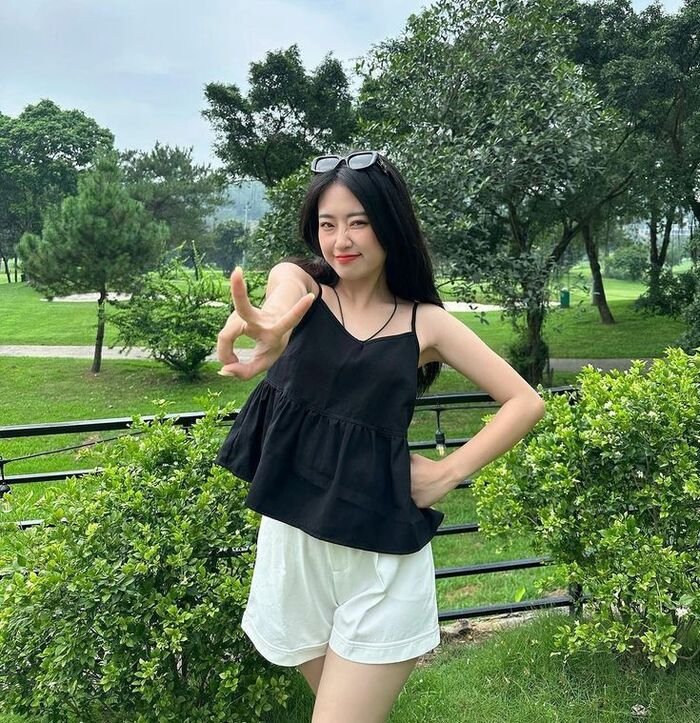 ảnh gái xinh mặc quần ngắn 5k full