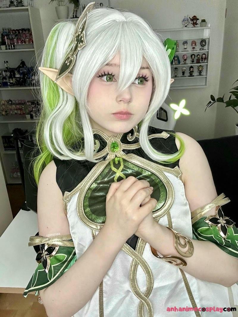 cosplay nahida khiêu gợi