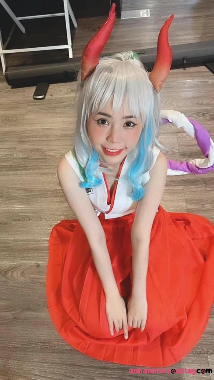 gái đẹp cosplay yamato