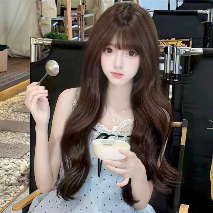 gái xinh 18 tuổi 4d