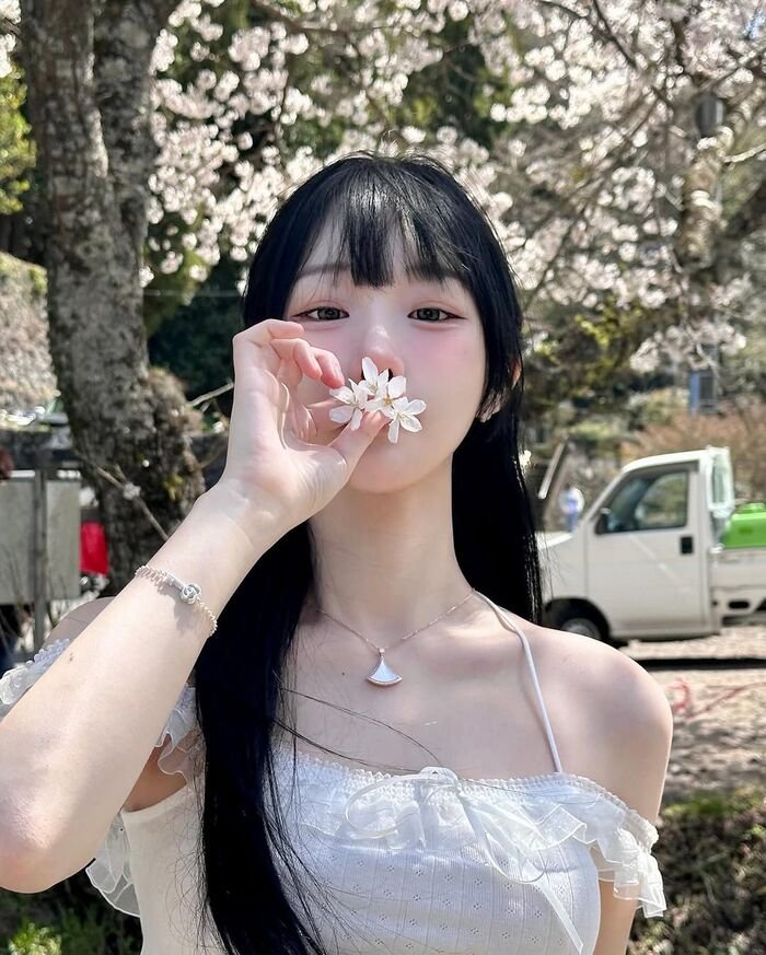 gái xinh 18 tuổi đẹp