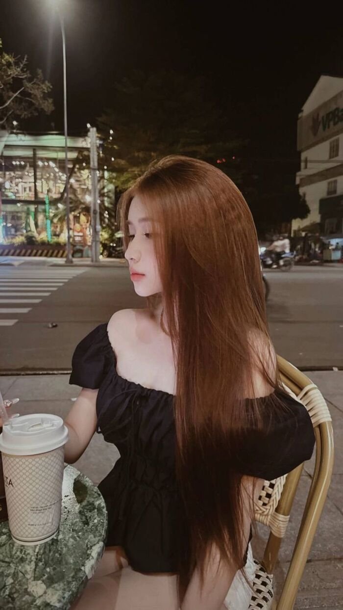 gái xinh 18 tuổi hd full