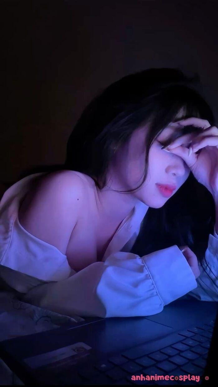 gai xinh buồn chất full