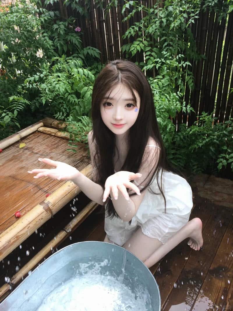 Tải về ảnh gái 2k10 chất lượng cao