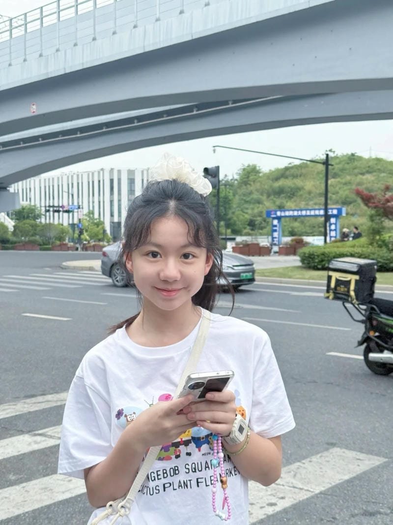 Tải về ảnh gái 2k10 miễn phí