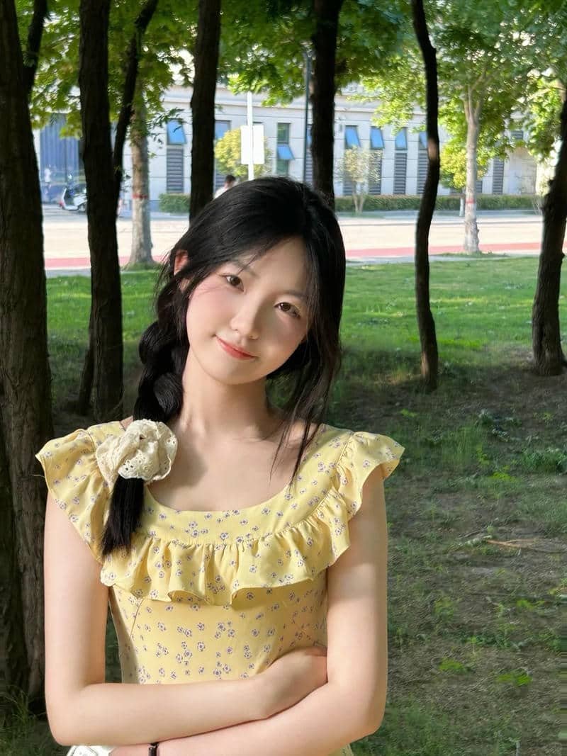 Tải về ảnh gái 2k9 chất lượng cao