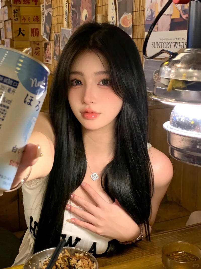 Xem ảnh gái 2k6 đẹp