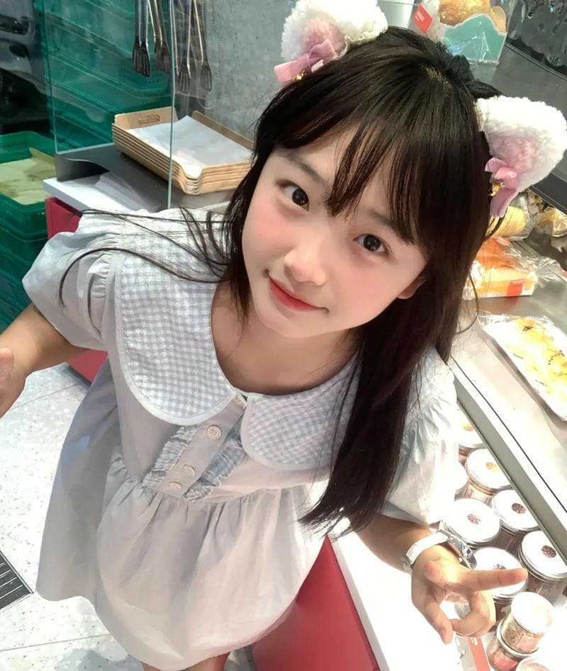 Xem hình ảnh gái 2k10 chất lượng