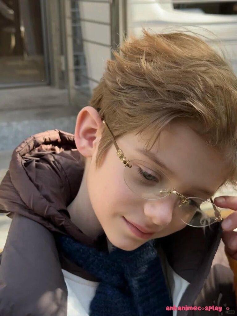 Album ảnh trai đẹp 13 tuổi độc quyền