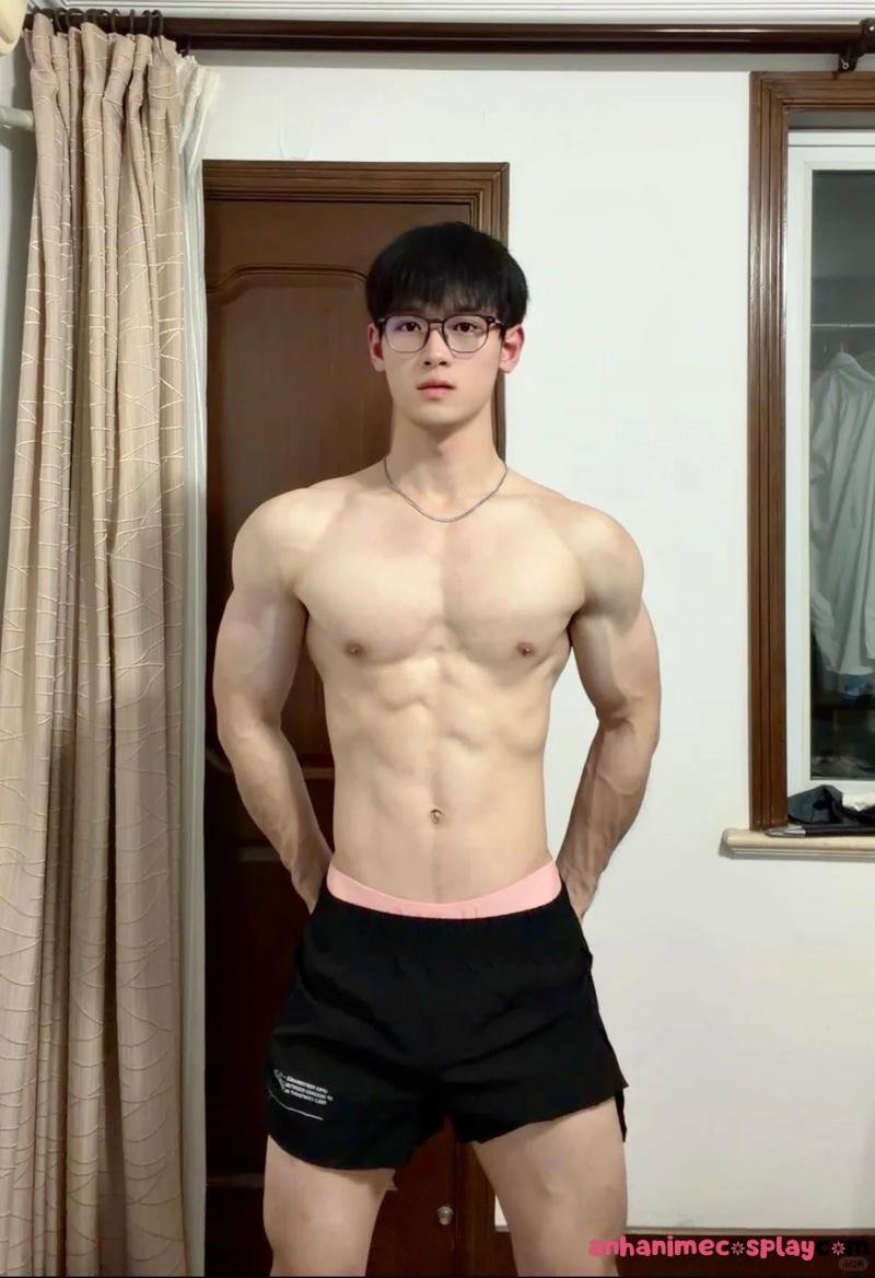 Album ảnh trai đẹp 6 múi săn mới nhất