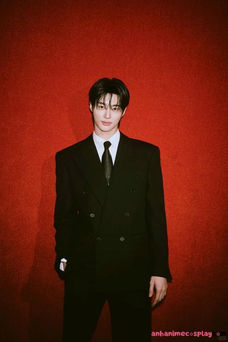 Album ảnh trai đẹp mặc vest độc quyền