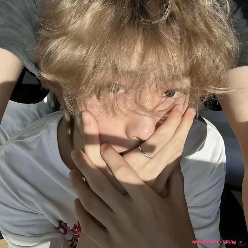 Ảnh ảnh trai đẹp che mặt sắc nét