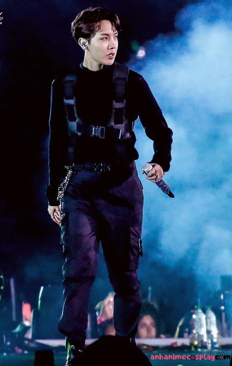 Bộ ảnh j-hope thu hút