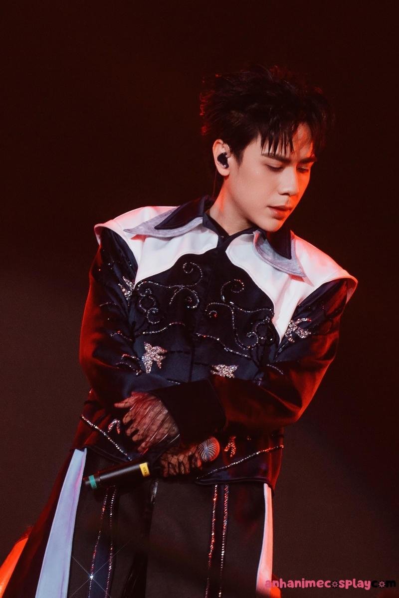 Bộ ảnh quang hùng masterD thu hút