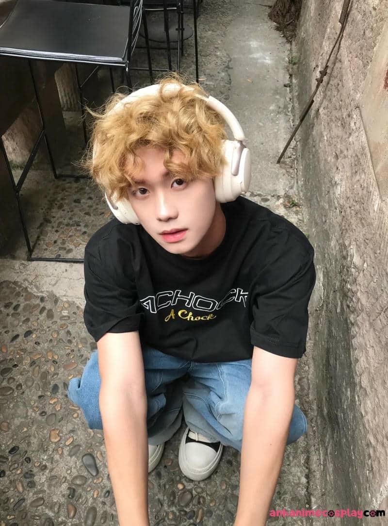 Bộ ảnh trai đẹp k10 cuốn hút