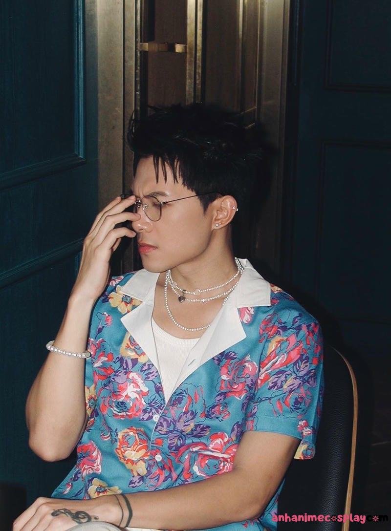 Bộ sưu tập ảnh trai đẹp đeo kính mới nhất