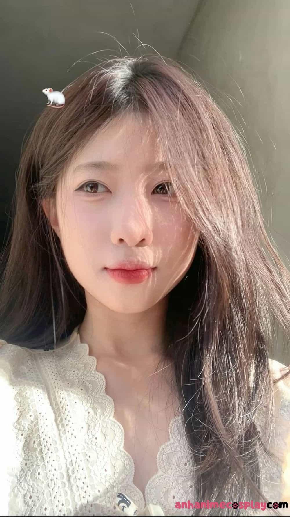 Gái xinh 2k11 học sinh