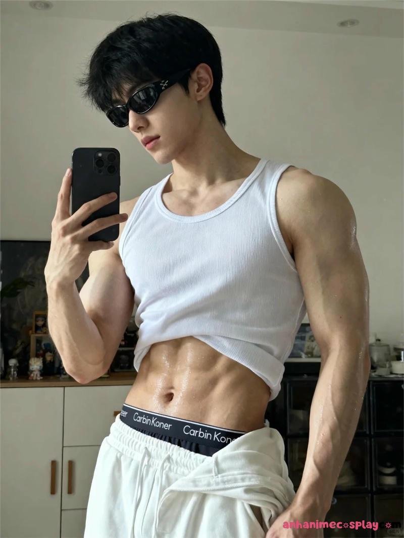 Khám phá ảnh trai đẹp 6 múi săn mới nhất