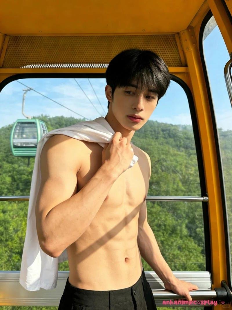 Khám phá ảnh trai đẹp cơ bắp đẹp