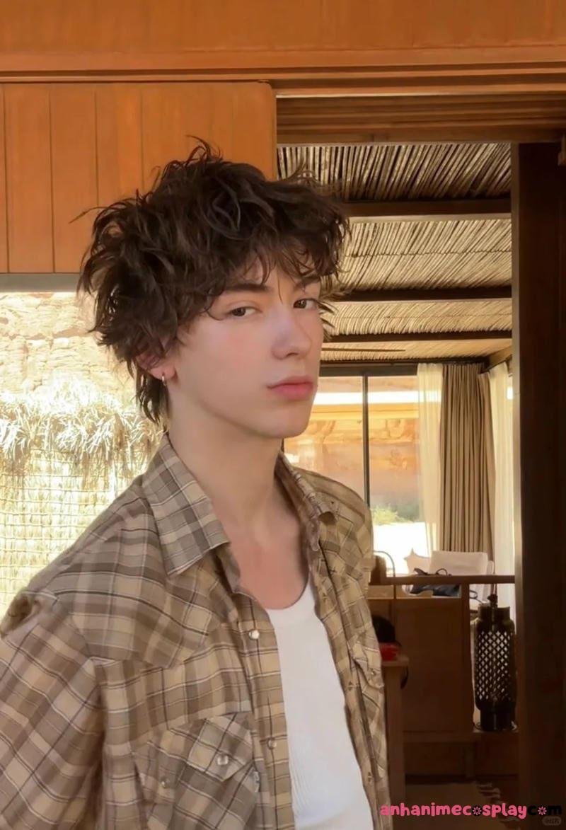 Khám phá kho ảnh trai tây mới nhất