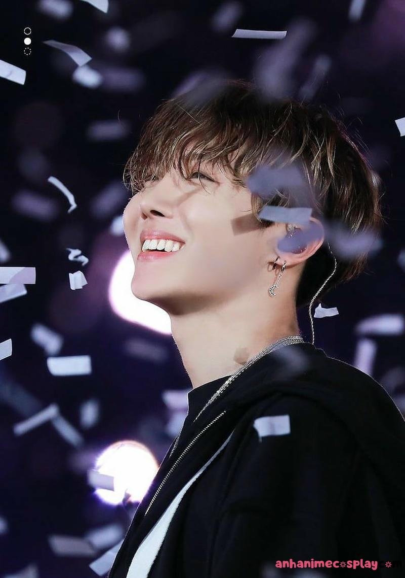 Loạt ảnh j-hope độc quyền