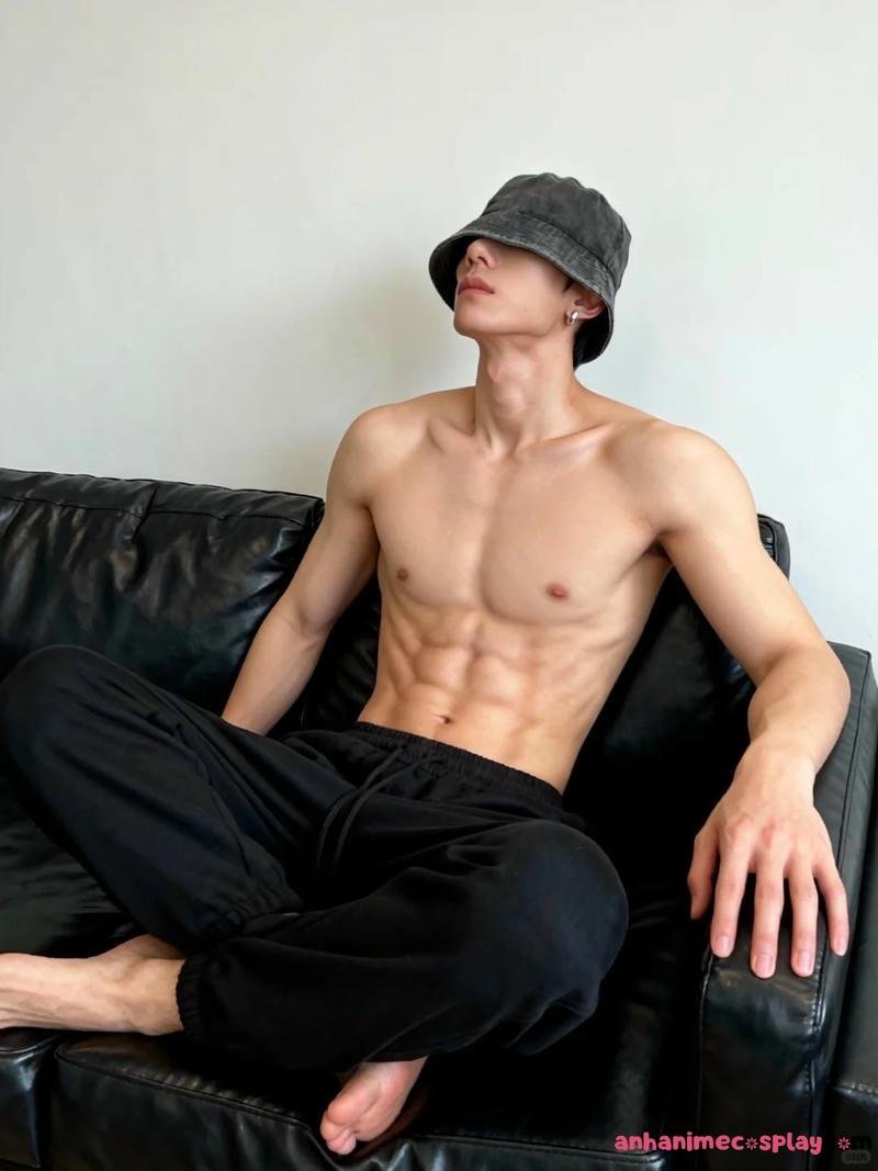 Ngắm ảnh trai đẹp cơ bắp thu hút