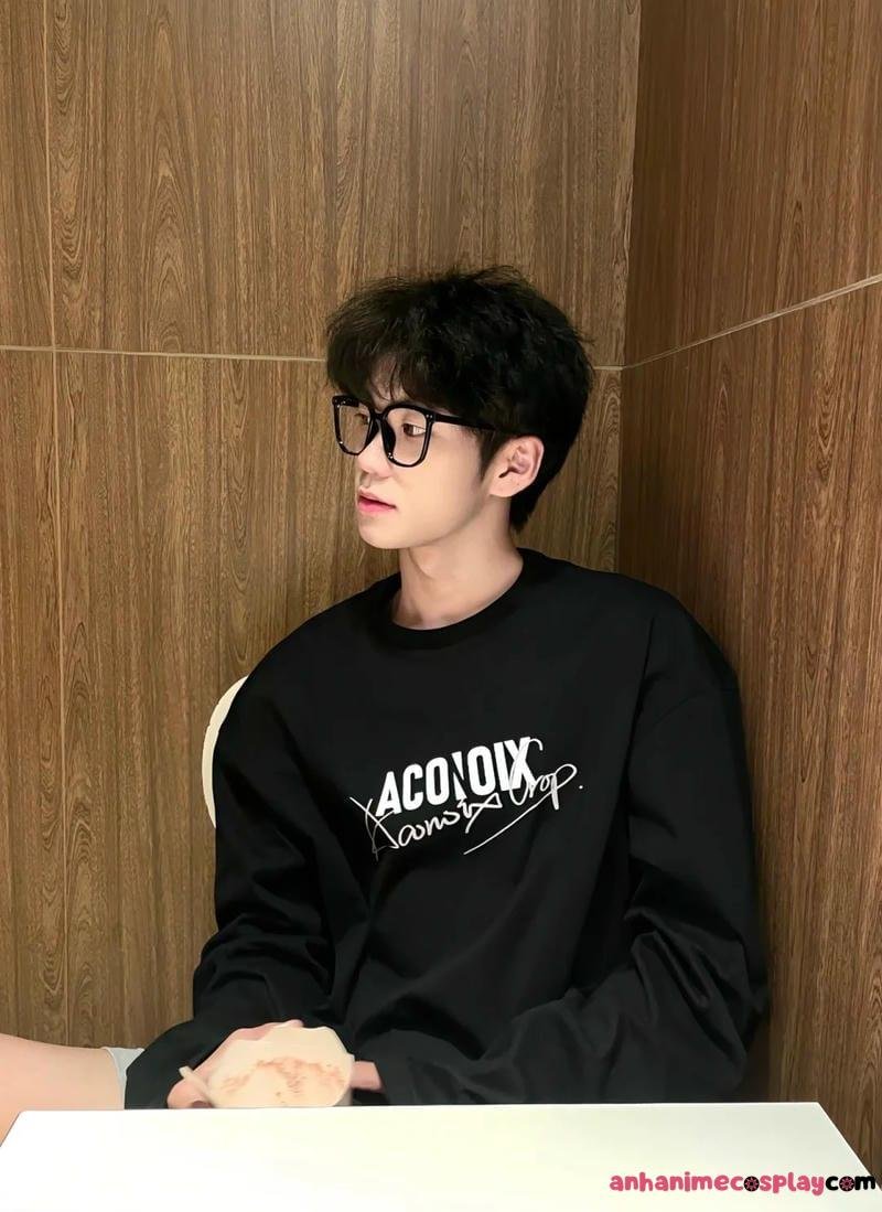 Ngắm ảnh trai đẹp k10 thu hút