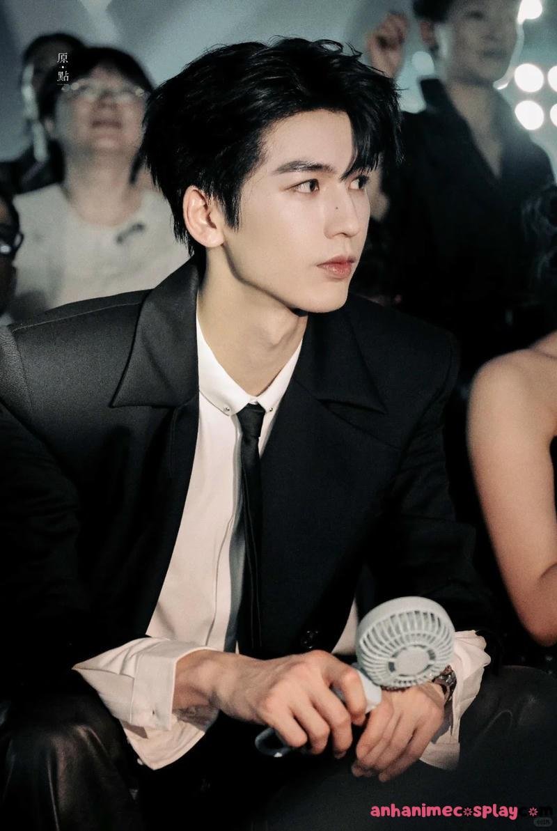 Tải ảnh trai đẹp mặc vest mới nhất