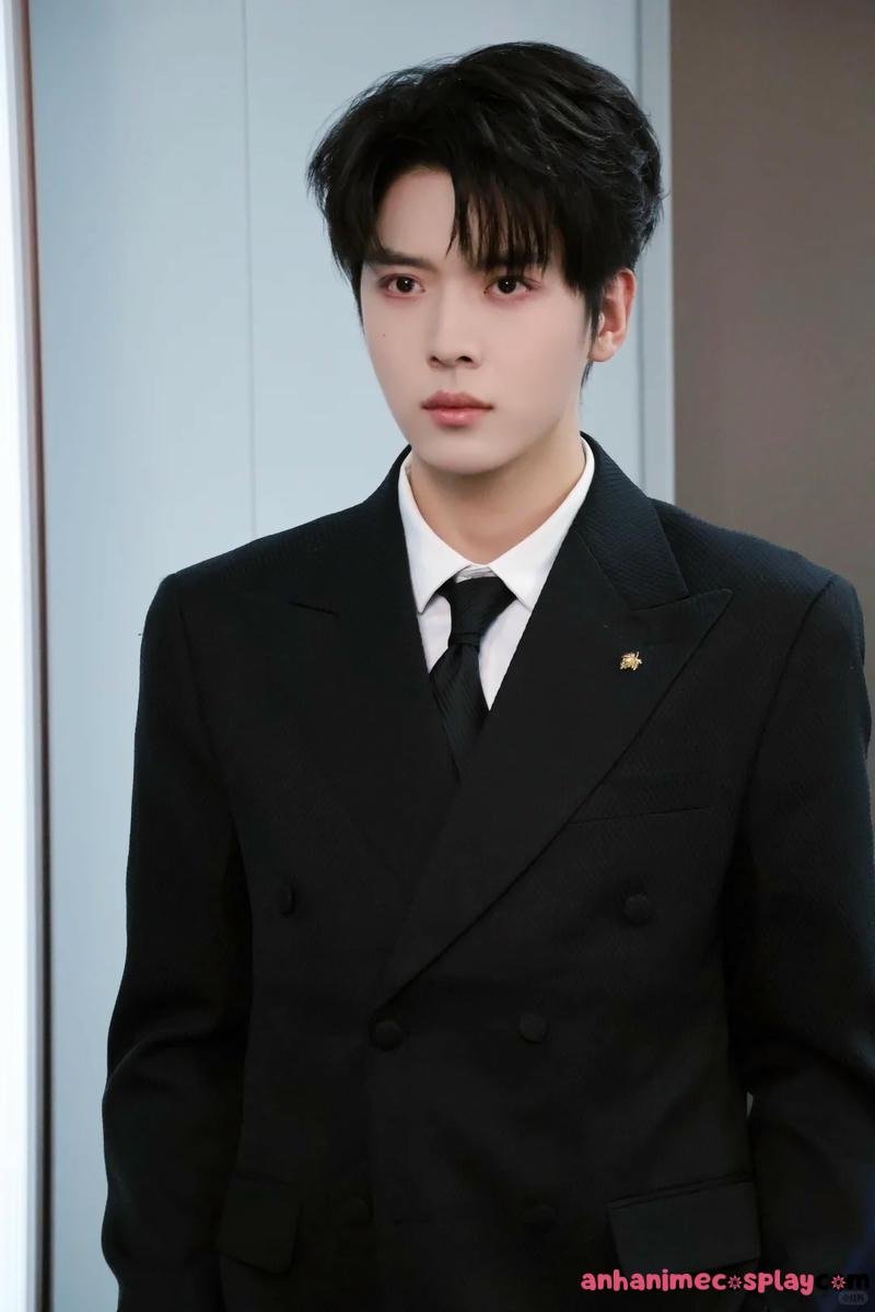 Tải về ảnh trai đẹp mặc vest chất lượng cao