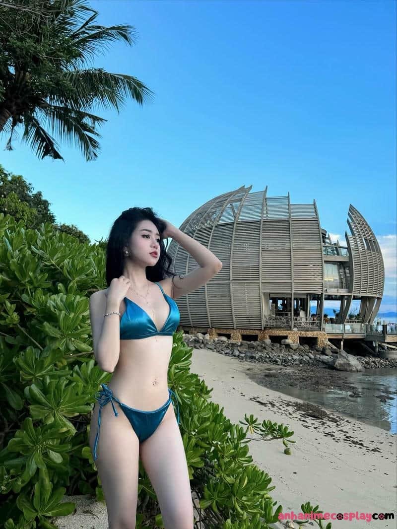 Album ảnh lê kim loan bikini mới