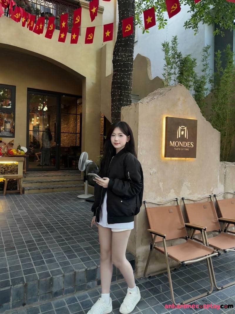 Bộ ảnh gái xinh 2k8 thu hút