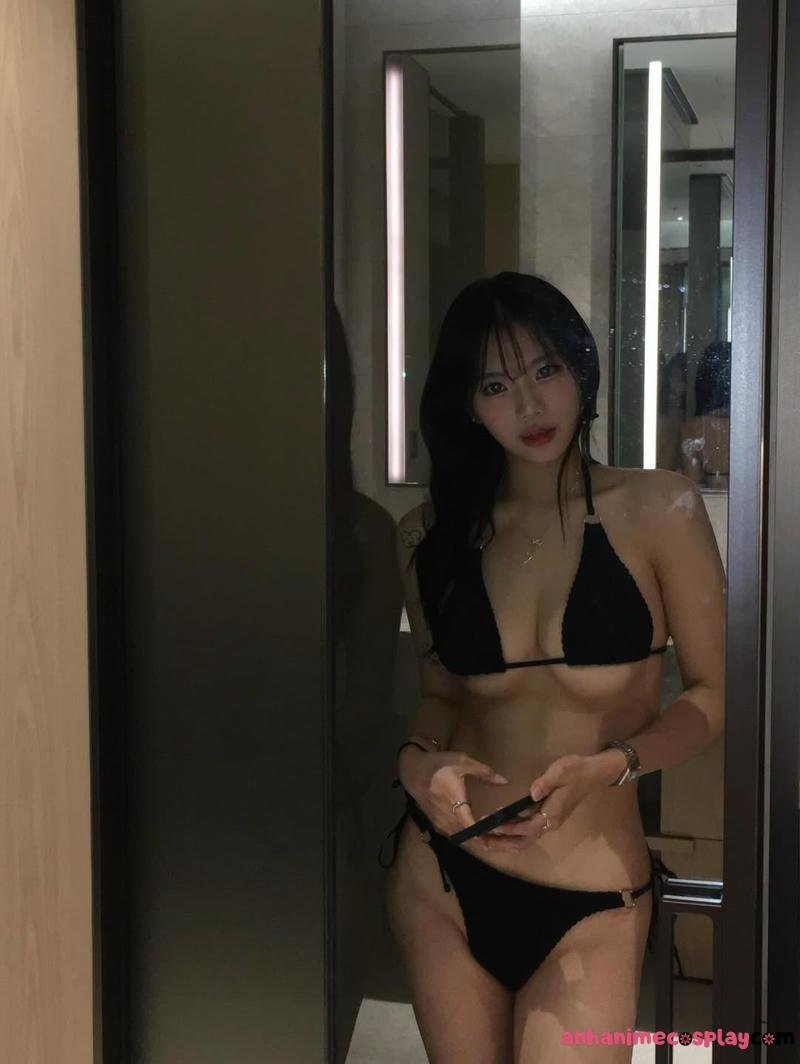 Bộ ảnh gái xinh bikini thu hút
